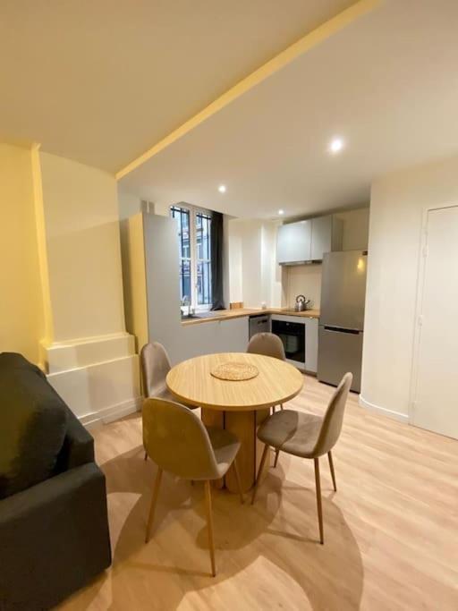 Cozy 1Br+Sofa Bed In Lyon Center Apartment Екстериор снимка